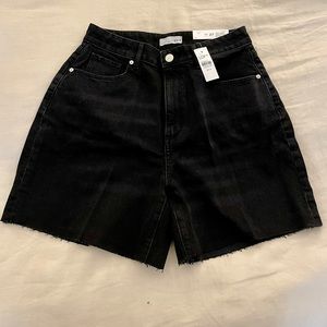 Loft Curvy High Waisted Curt Off Shorts